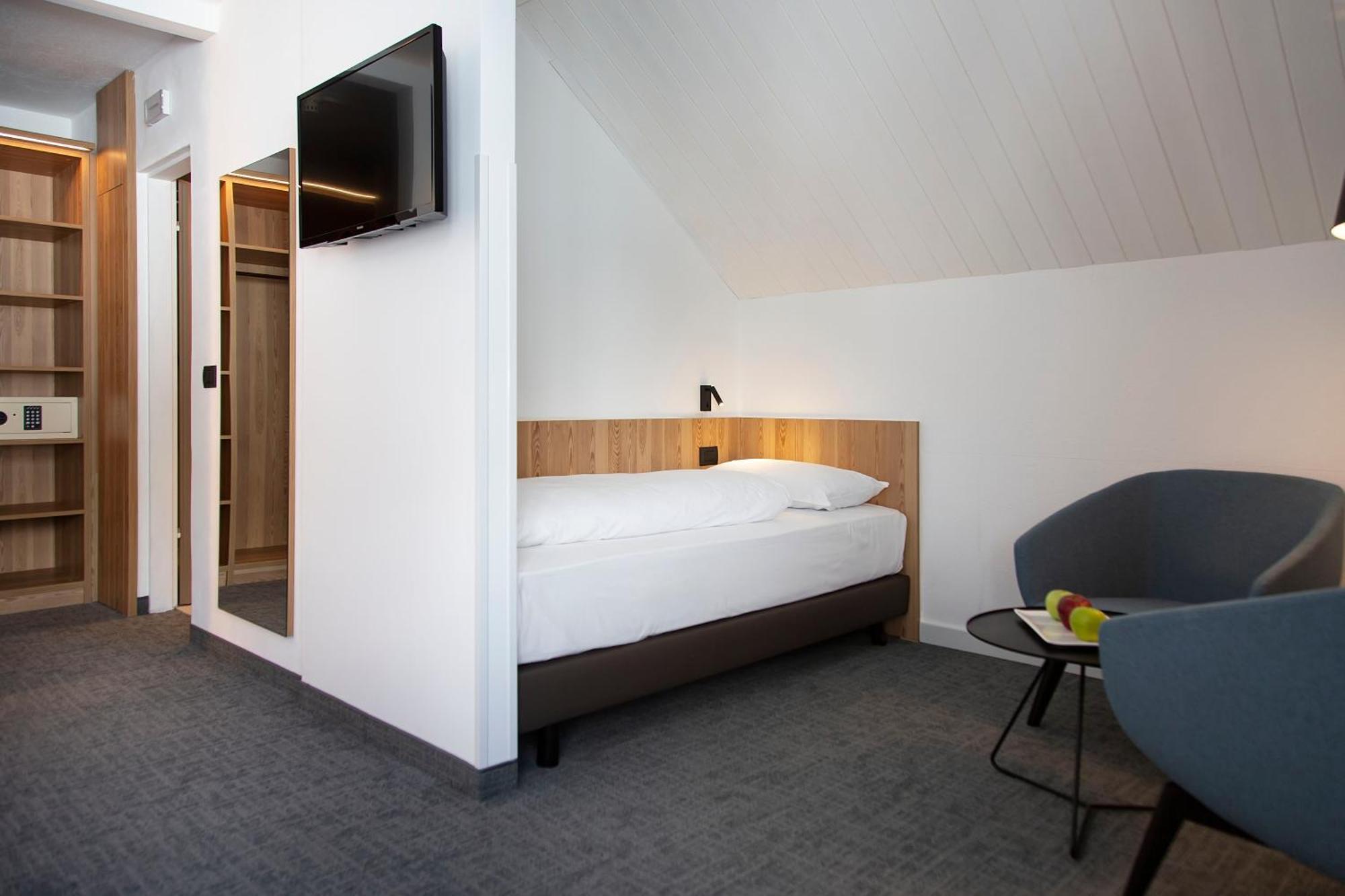 Blu Senales Zirm-cristal Hotel